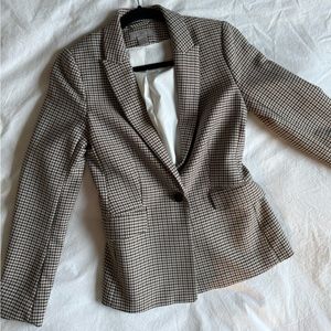 H&M fitted houndstooth blazer